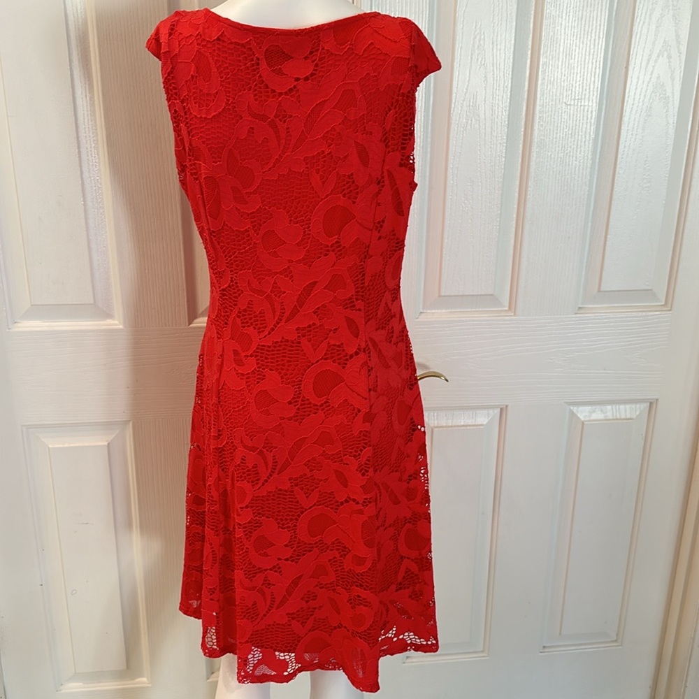 Ronni Nicole red lace dress size 6 - Picture 5 of 7